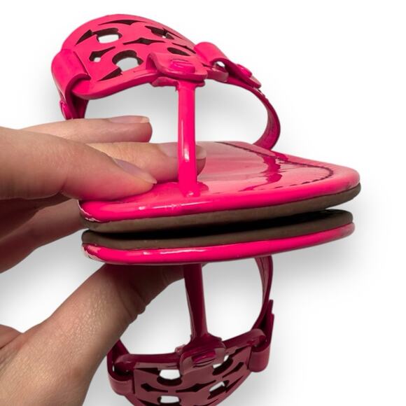 Tory Burch Patent Leather Miller Sandal Fluorescent Neon Fuchsia 7 Women’s - Picture 6 of 12